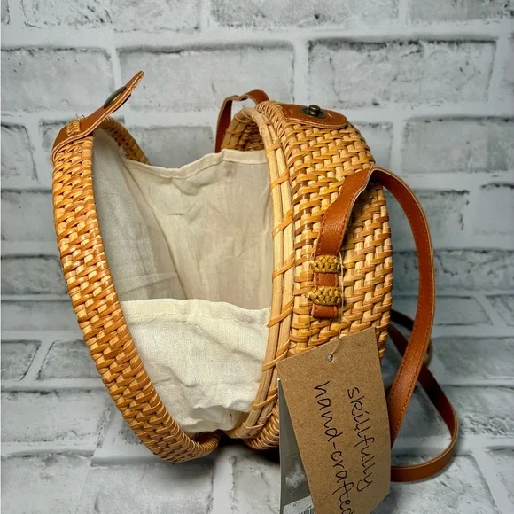 Round Rattan Woven ATA Bali Bag Tan Crossbody Straw Bag NWT - Picture 5 of 11
